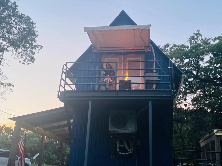 فيلا Bastrop Tiny Disc Golf Retreat المظهر الخارجي الصورة